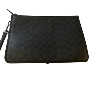 COACH Chrtr Pouch Signature